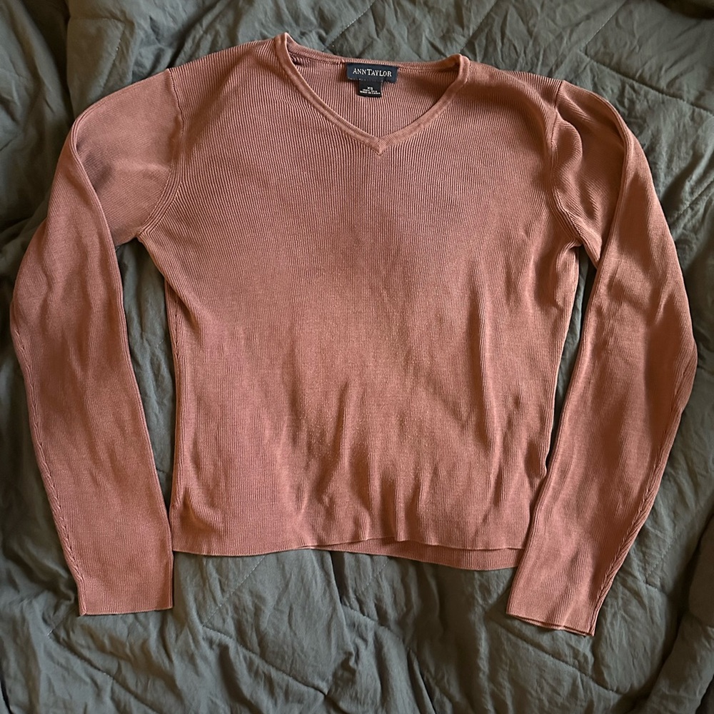 Ann Taylor Women's Soft Plum V-Neck Sweater
